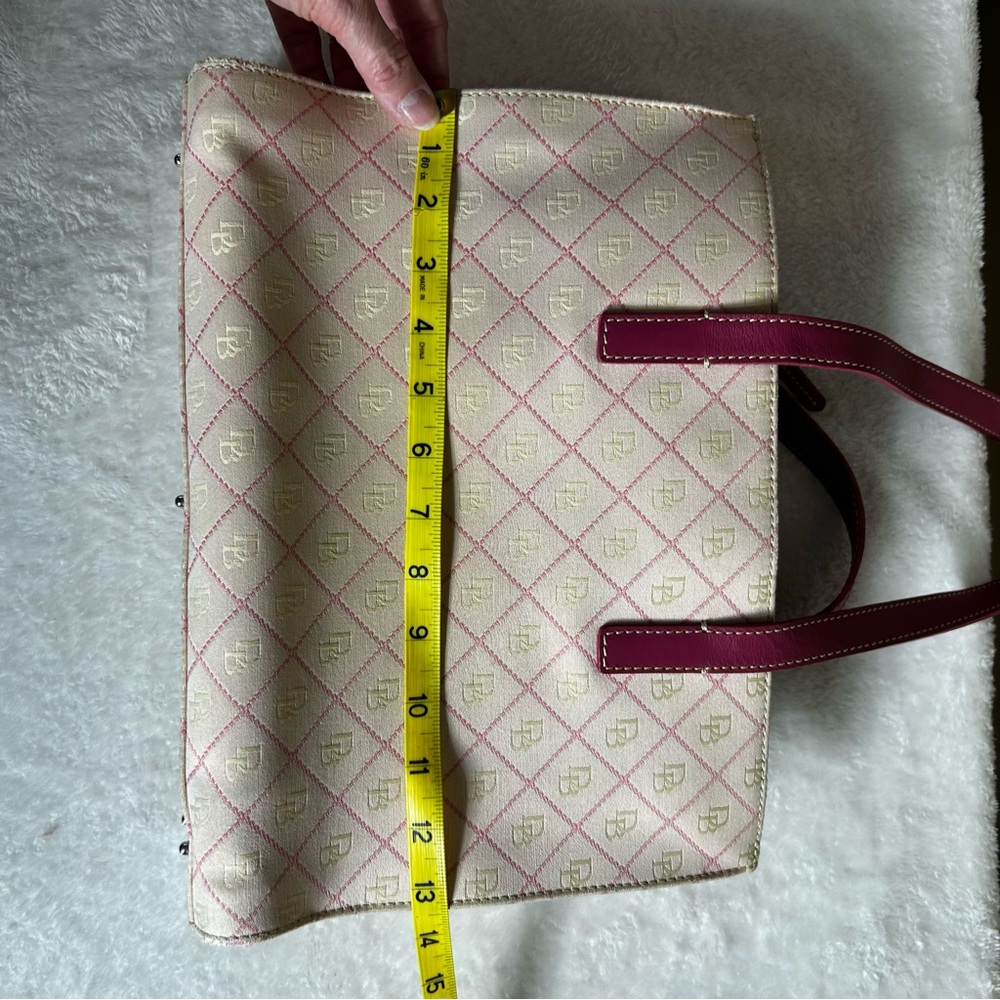 Dooney & Bourke Cream and Pink DB Monogram Tote Pink Leather Trim - Picture 13 of 16